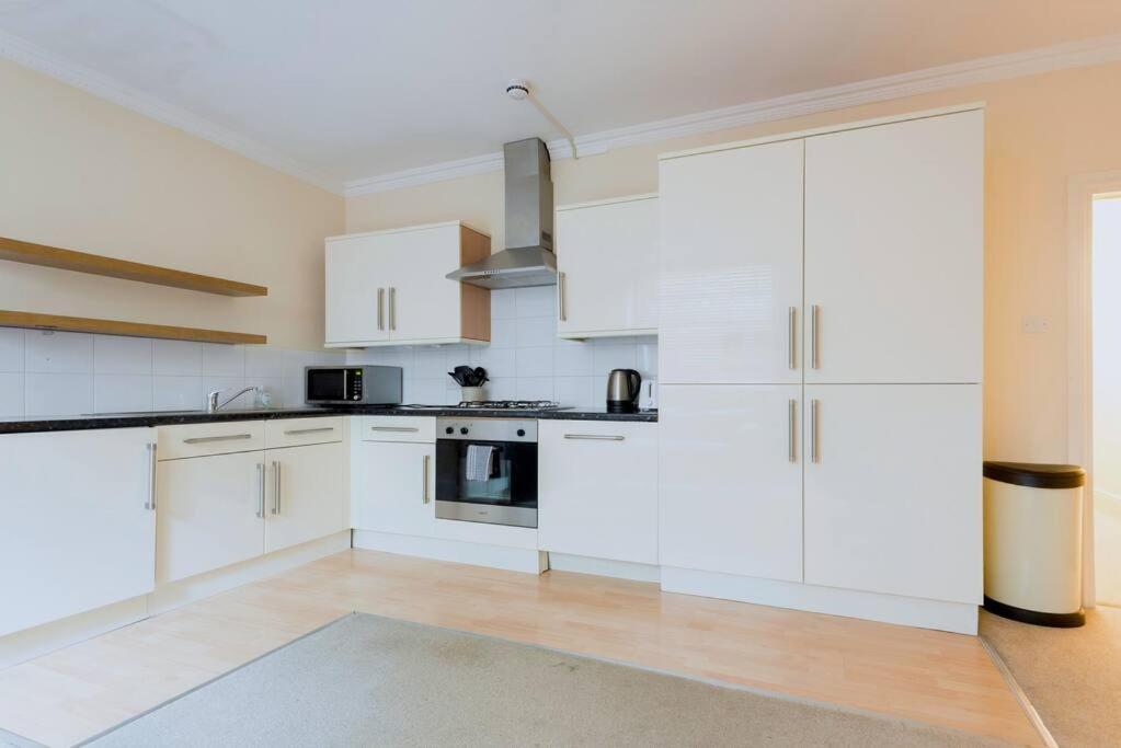 Charming Apartment In The Heart Of Pimlico Лондон Екстер'єр фото