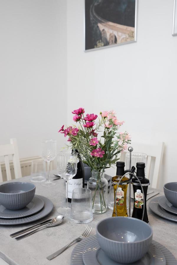 Charming Apartment In The Heart Of Pimlico Лондон Екстер'єр фото